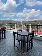 HOTEL MANADIA