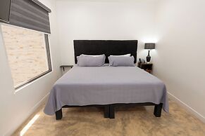 HOTEL MANADIA