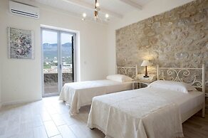 Two Bedroom Garden Villa - Iviskos