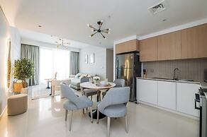 New! Luxurious Stay Dubai Creek Balcony & View