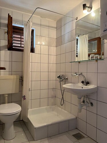 Apartments Leut