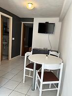 Apartments Leut