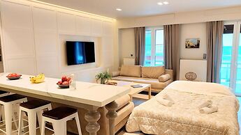 Luxurious Apartment in Acropolis