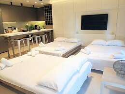 Luxurious Apartment in Acropolis