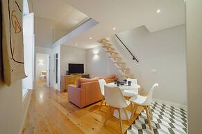 Downtown Amazing Duplex by Vacationy