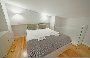 Downtown Amazing Duplex by Vacationy