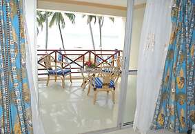 Sai Rock Beach Hotel & Spa