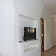 Sai Rock Beach Hotel & Spa