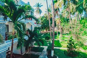 Sai Rock Beach Hotel & Spa