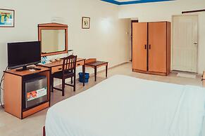 Sai Rock Beach Hotel & Spa