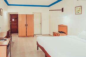 Sai Rock Beach Hotel & Spa