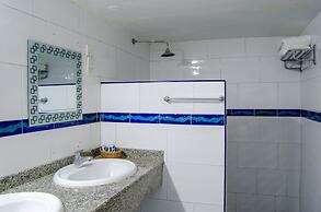 Sai Rock Beach Hotel & Spa