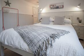 The Old Spa - 2 Bedroom Cottage - Pleasant Valley