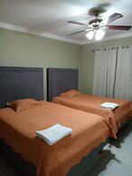 MTY Airport Executive Suites Almería