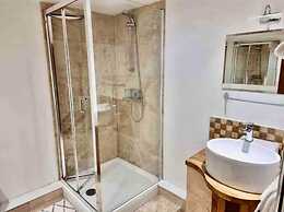 Inviting 1-bed Apartment in Banbury