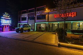 MacarTaşı Hotel