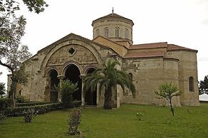 MacarTaşı Hotel