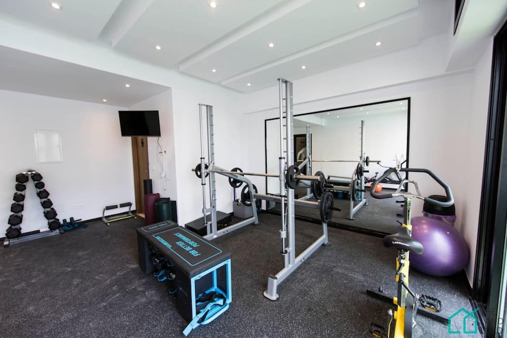 Sunset 204 Luxury 2bds With Gym