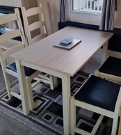 Lovely Multiple dog Friendly Caravan Rhyl