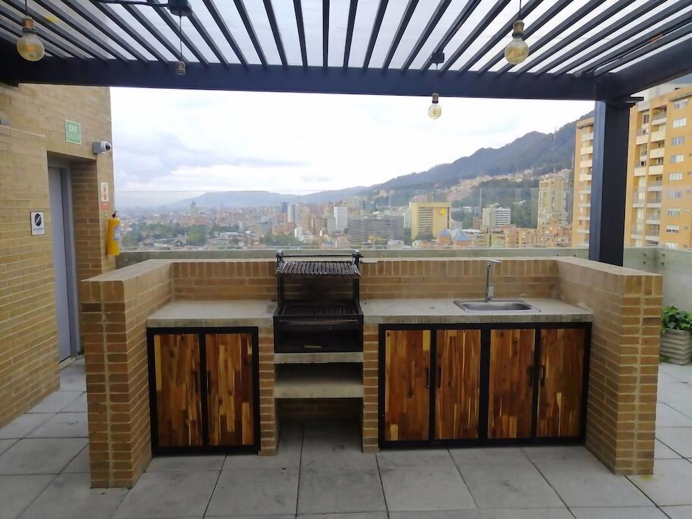 ApartaSuite -Centro Internacional-Mitika