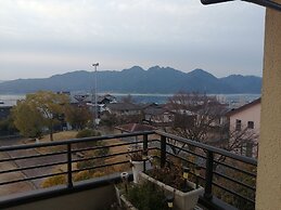Full House Miyajima
