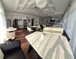 HL 309 Hotel