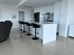 Harbour Quays Apartments