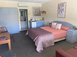 Peterborough Motel