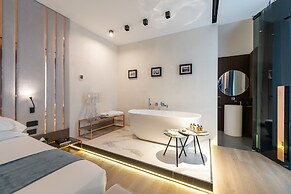 Agra Suites