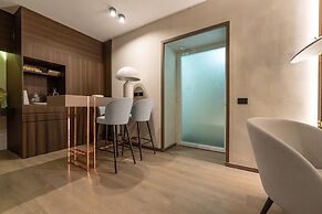 Agra Suites