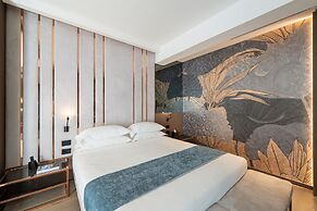 Agra Suites