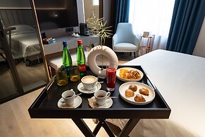 Agra Suites