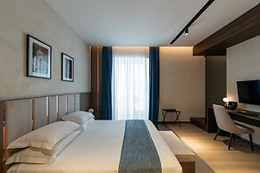 Agra Suites