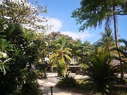 Mambo Ocean Resort