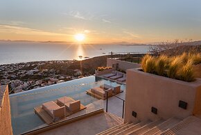 Saronida Hills