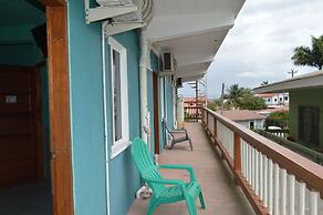 LA's Guest House