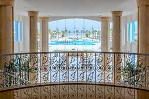 Casa Blue Resort