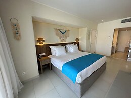 Casa Blue Resort