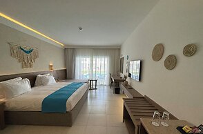 Casa Blue Resort