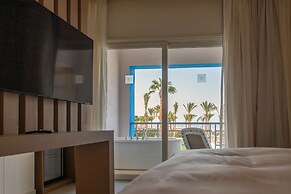 Casa Blue Resort