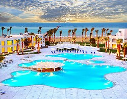 Casa Blue Resort