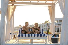 Casa Blue Resort