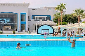 Casa Blue Resort