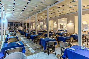 Casa Blue Resort