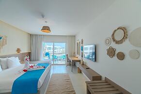 Casa Blue Resort