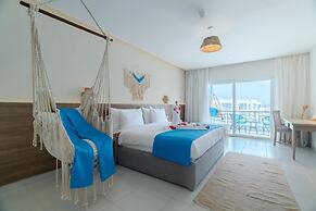 Casa Blue Resort