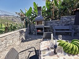Villa Nova Madeira no Funchal Casa A e B