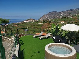 Villa Nova Madeira no Funchal Casa A e B