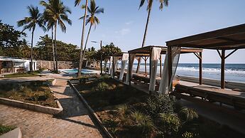 Coco Surf Tropical Village