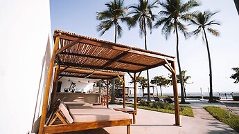 Coco Surf Tropical Village